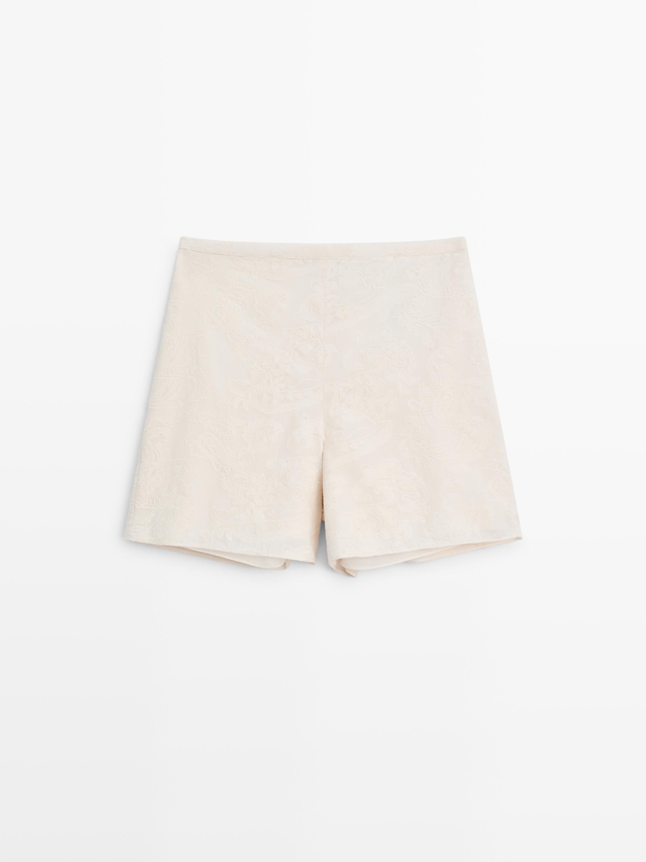Short tissu fantaisie